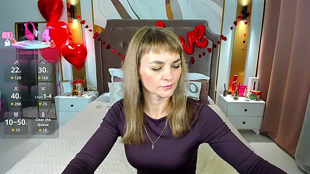 Snapshot of annasimonsj chatting on February 2026 01:01:02 AM annasimonsj online show from February 2026 01:01:02 AM