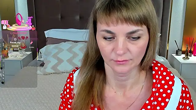 Snapshot of annasimonsj chatting on March 2026 12:58:02 AM annasimonsj online show from March 2026 12:58:02 AM