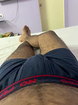 nicolus1996 online show from May 2026 06:26:02 PM