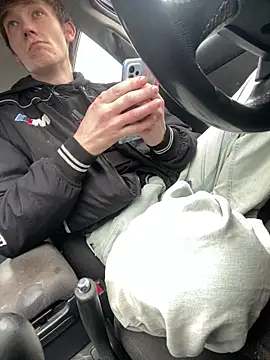 Snapshot of utoopia777 chatting on March 2025 01:40:02 PM utoopia777 online show from March 2025 01:40:02 PM