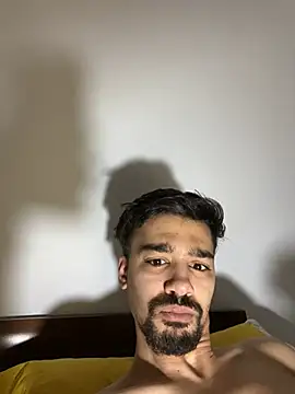 Hermanooooooo online show from March 2026 03:29:01 PM