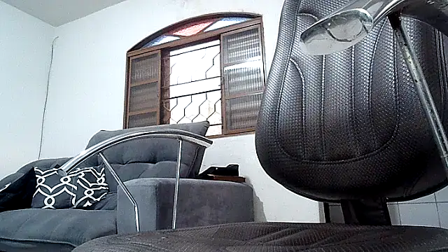 CherrylBee2022 online show from February 2026 08:39:01 PM