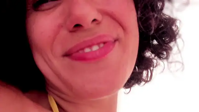 Snapshot of _CurlySue_ chatting on June 2026 11:02:02 PM CurlySue online show from June 2026 11:02:02 PM