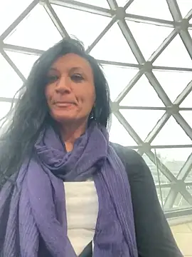 Luna-77 online show from January 2025 01:43:01 PM