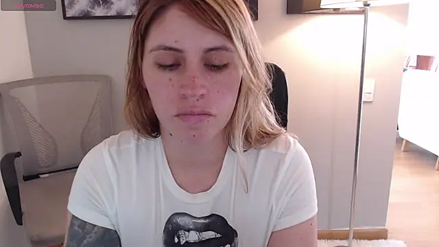 Snapshot of thamarajane chatting on June 2026 07:03:02 PM thamarajane online show from June 2026 07:03:02 PM