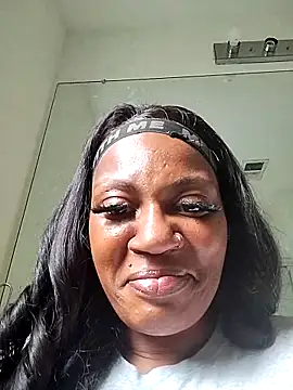 Snapshot of sweetskeet81 chatting on March 2025 06:09:01 PM sweetskeet81 online show from March 2025 06:09:01 PM