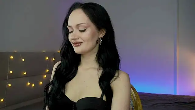 QueenAliss online show from June 2026 06:34:02 AM