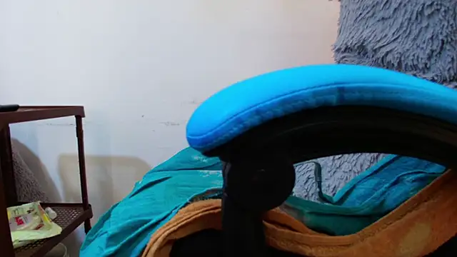 klylls squirt  online show from April 2026 08:04:02 PM