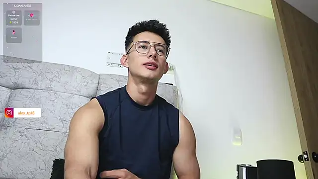 Snapshot of _Alexxx chatting on December 2025 10:59:02 PM Alexxx online show from December 2025 10:59:02 PM