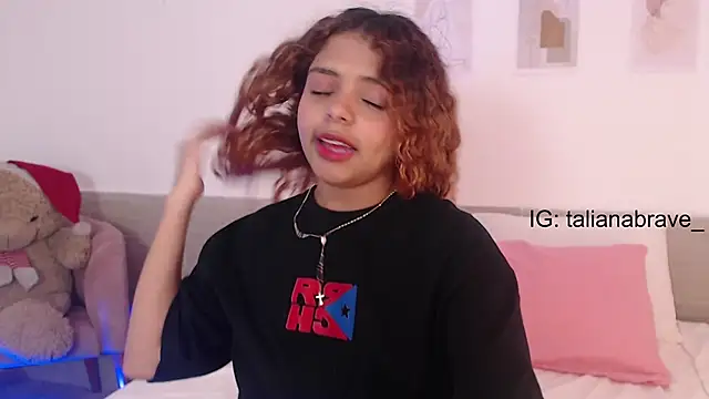 Snapshot of ValienteGirl_ chatting on March 2025 04:28:01 AM ValienteGirl online show from March 2025 04:28:01 AM