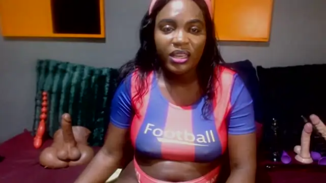 DarkNSpicy4U online show from February 2026 01:15:01 PM