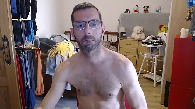 Snapshot of steph19x5 chatting on January 2025 11:48:01 AM steph19x5 online show from January 2025 11:48:01 AM