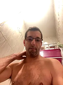 Snapshot of steph19x5 chatting on October 2025 03:16:01 AM steph19x5 online show from October 2025 03:16:01 AM