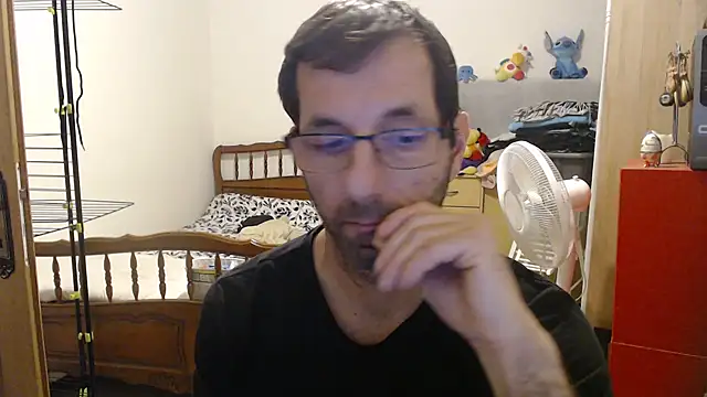 Snapshot of steph19x5 chatting on November 2025 10:21:01 AM steph19x5 online show from November 2025 10:21:01 AM