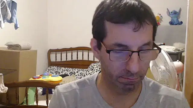 Snapshot of steph19x5 chatting on November 2025 09:19:02 AM steph19x5 online show from November 2025 09:19:02 AM