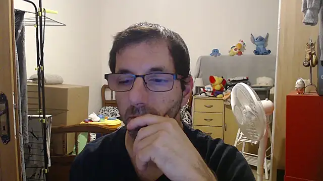 Snapshot of steph19x5 chatting on November 2025 06:19:01 PM steph19x5 online show from November 2025 06:19:01 PM