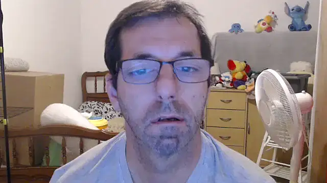 Snapshot of steph19x5 chatting on December 2025 08:30:02 AM steph19x5 online show from December 2025 08:30:02 AM