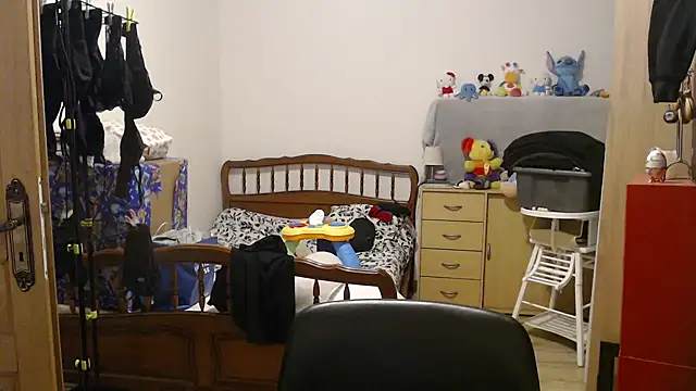 Snapshot of steph19x5 chatting on December 2025 07:23:01 AM steph19x5 online show from December 2025 07:23:01 AM