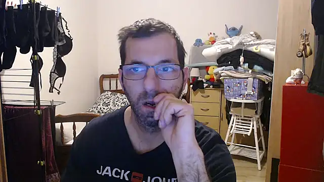 Snapshot of steph19x5 chatting on January 2026 09:12:01 AM steph19x5 online show from January 2026 09:12:01 AM