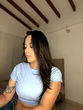 Little Amber6 online show from September 2025 01:31:02 AM