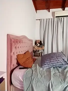 Snapshot of anaen4mmm chatting on February 2026 03:35:01 AM anaen4mmm online show from February 2026 03:35:01 AM