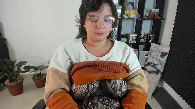Snapshot of aika-dreams chatting on February 2025 03:51:02 PM aika-dreams online show from February 2025 03:51:02 PM