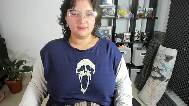 Snapshot of aika-dreams chatting on March 2025 12:41:02 PM aika-dreams online show from March 2025 12:41:02 PM