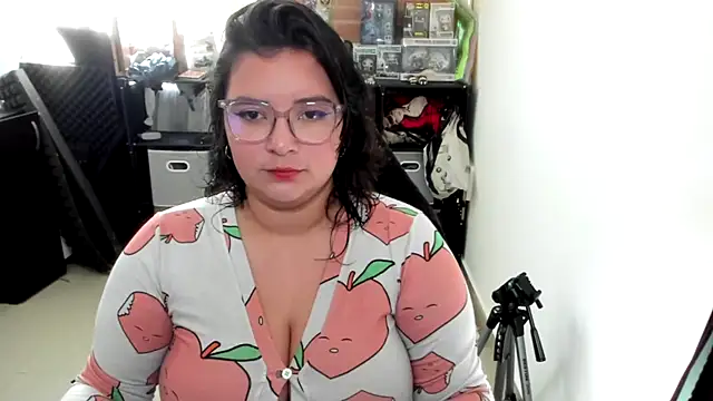 Snapshot of aika-dreams chatting on October 2025 01:37:01 PM aika-dreams online show from October 2025 01:37:01 PM