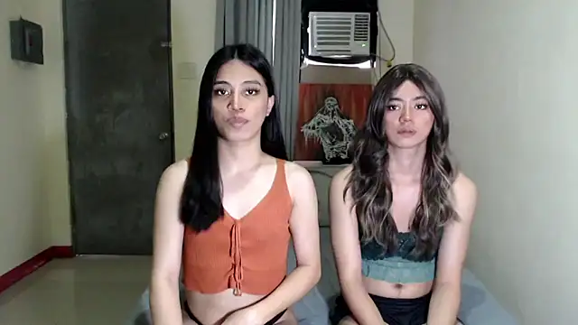 Snapshot of Urworldclasstrans chatting on March 2025 06:00:02 AM Urworldclasstrans online show from March 2025 06:00:02 AM