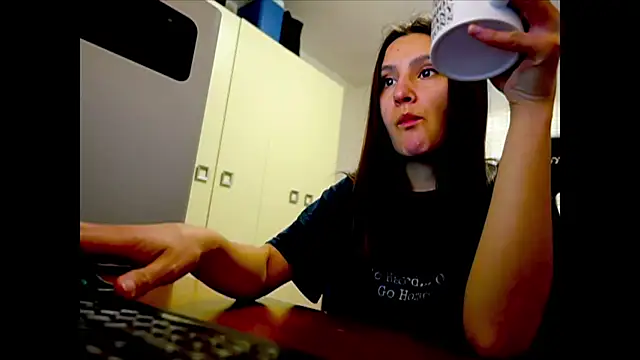 GodlyTheia online show from April 2026 03:39:01 PM