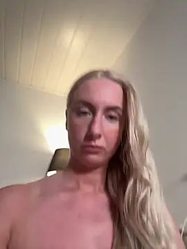 CutieEmy online show from June 2026 08:17:01 PM