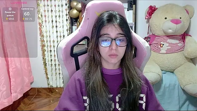 Maggie Fox3 online show from October 2025 01:28:01 AM