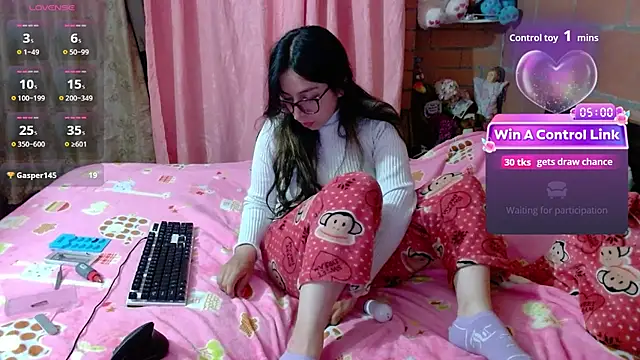 Maggie Fox3 online show from April 2026 02:27:02 AM