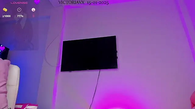 Snapshot of VictoriaVX chatting on January 2025 04:17:02 AM VictoriaVX online show from January 2025 04:17:02 AM