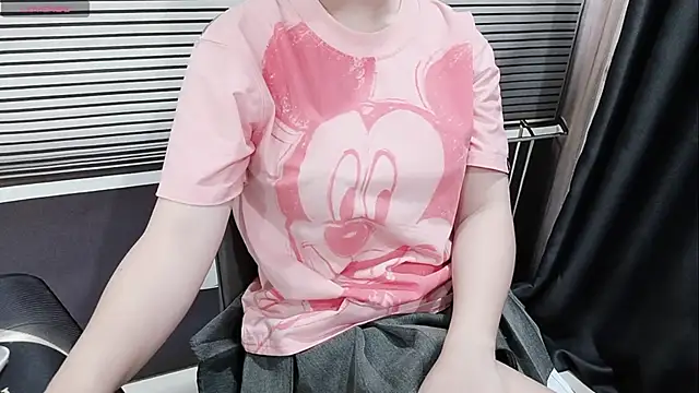 pelue online show from April 2026 01:25:01 AM
