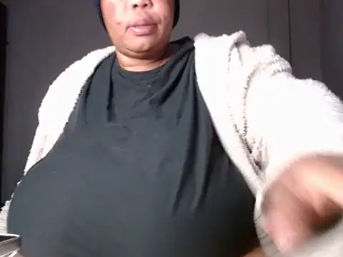 Lovelyboobs01 online show from May 2026 04:12:01 PM