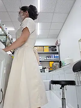 HinaLovely online show from May 2026 03:24:01 AM