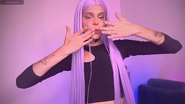 Varya Ferreira online show from February 2025 02:42:02 AM