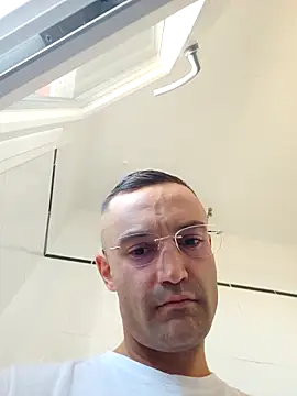 enricso online show from October 2025 11:42:01 AM