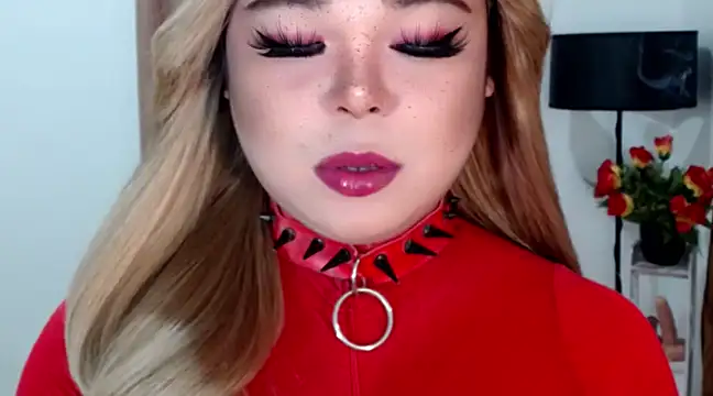 Snapshot of Mistress_DOMnicaaxx chatting on March 2025 04:20:02 AM Mistress DOMnicaaxx online show from March 2025 04:20:02 AM
