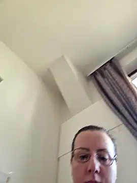 Snapshot of Goodass7 chatting on November 2025 09:30:01 AM Goodass7 online show from November 2025 09:30:01 AM