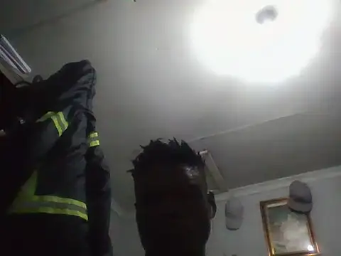 Snapshot of Mesuli9 chatting on April 2026 11:35:01 PM Mesuli9 online show from April 2026 11:35:01 PM