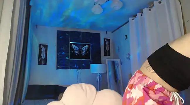 Snapshot of Angel_Morgan69 chatting on January 2025 02:17:02 PM Angel Morgan69 online show from January 2025 02:17:02 PM