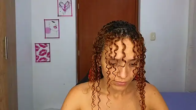 SexyLeilaa online show from February 2026 12:42:01 PM