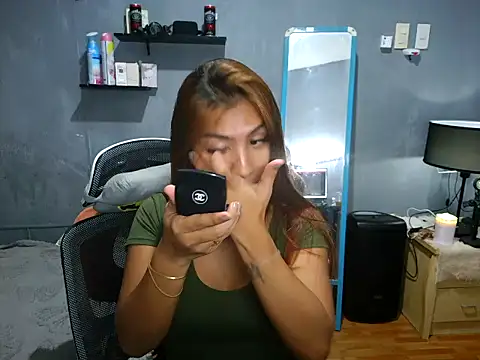 luxxy grand online show from November 2025 06:07:01 PM