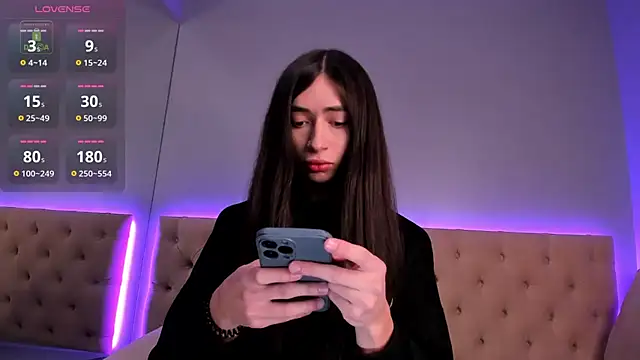 NickieRainer online show from March 2025 04:27:01 AM