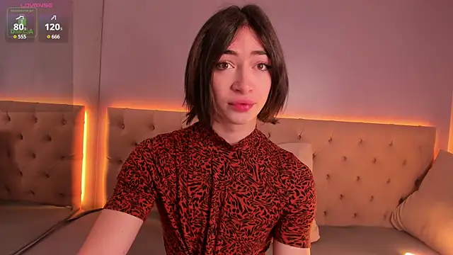 Snapshot of NickieRainer chatting on October 2025 04:44:02 AM NickieRainer online show from October 2025 04:44:02 AM