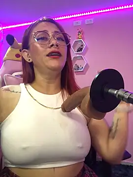 Luna Paris  online show from March 2025 04:30:01 PM