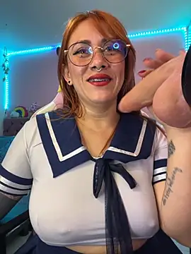 Luna Paris  online show from October 2025 09:36:01 PM