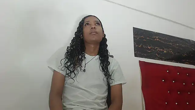 Snapshot of shairaStarr chatting on December 2024 09:29:02 AM shairaStarr online show from December 2024 09:29:02 AM